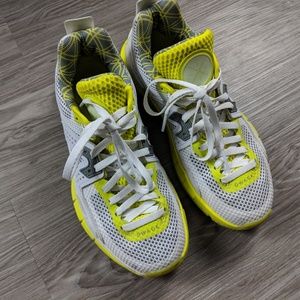 Li Ning WOW 6 size 7.5